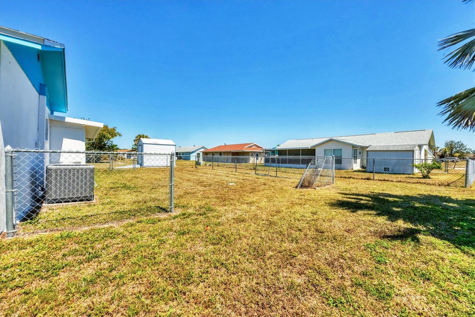 6392 COLISEUM BLVD, PORT CHARLOTTE, FL, 33981