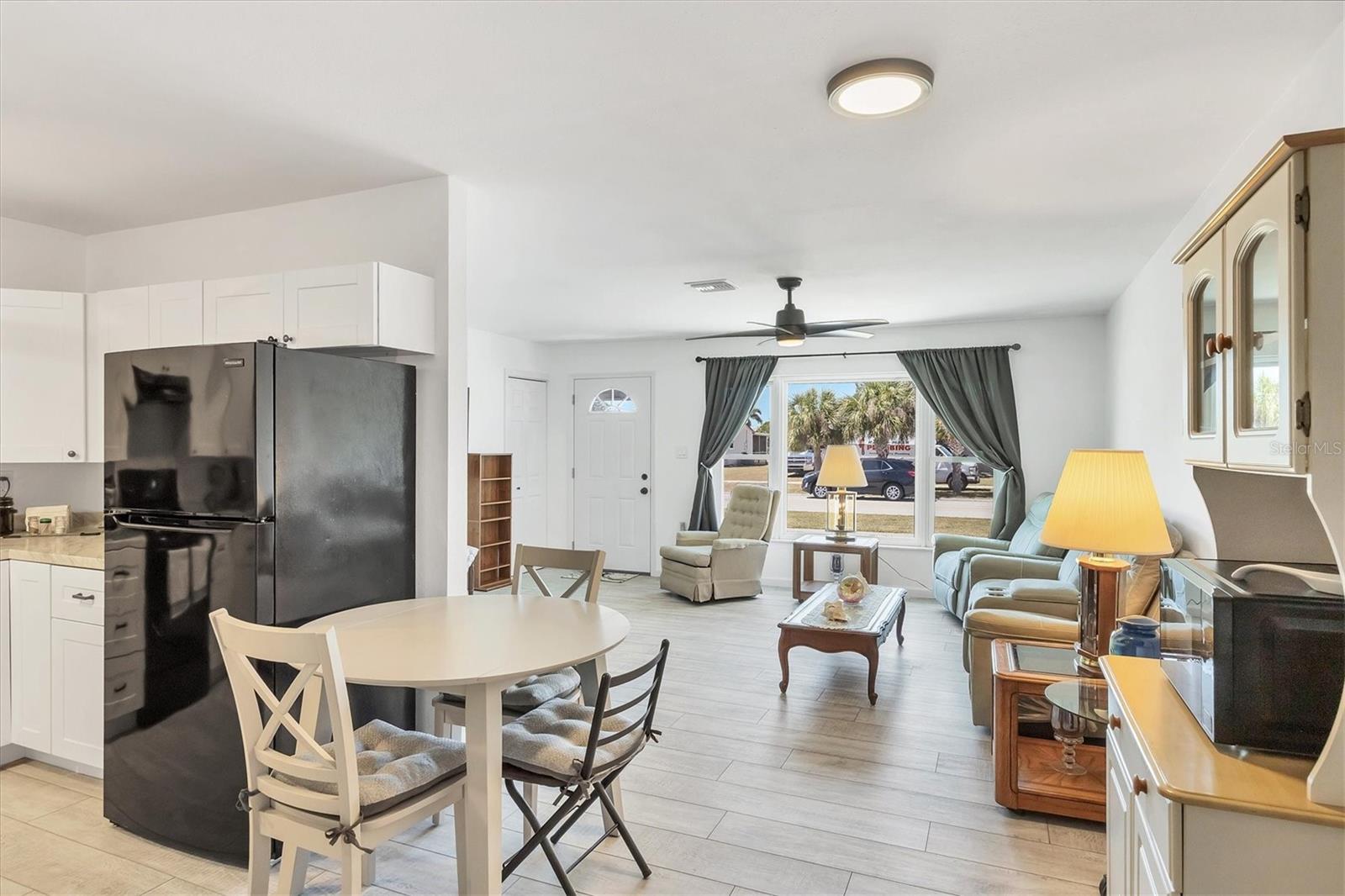 6392 COLISEUM BLVD, PORT CHARLOTTE, FL, 33981