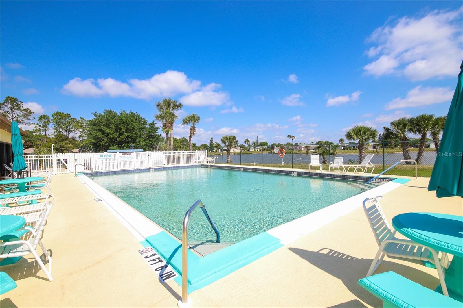 6392 COLISEUM BLVD, PORT CHARLOTTE, FL, 33981