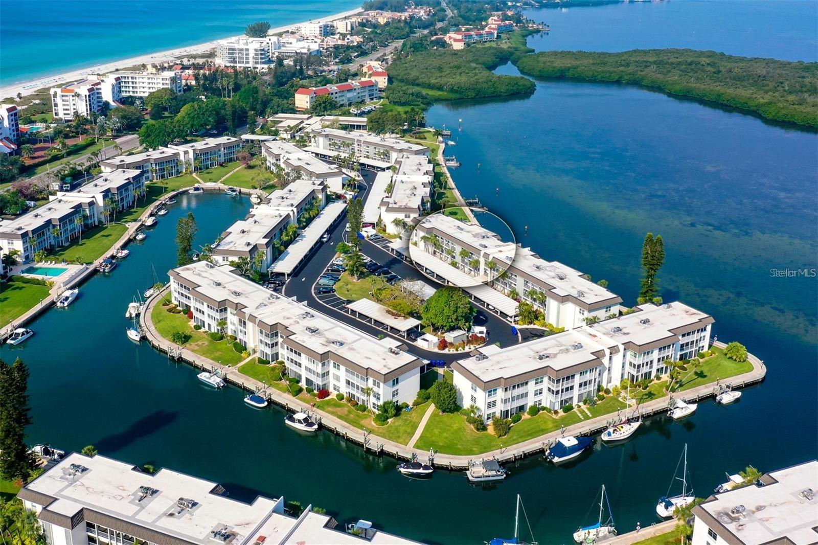 4420 EXETER DR #302, LONGBOAT KEY, FL, 34228