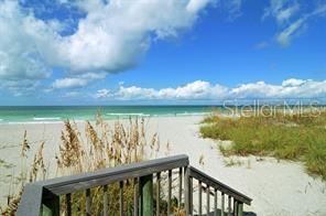 4420 EXETER DR #302, LONGBOAT KEY, FL, 34228