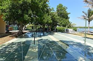 4420 EXETER DR #302, LONGBOAT KEY, FL, 34228