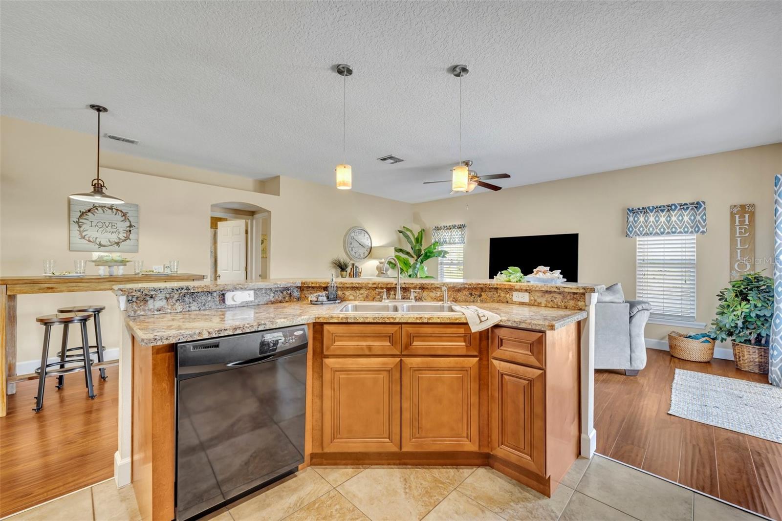789 KANGAROO CT, DELTONA, FL, 32738