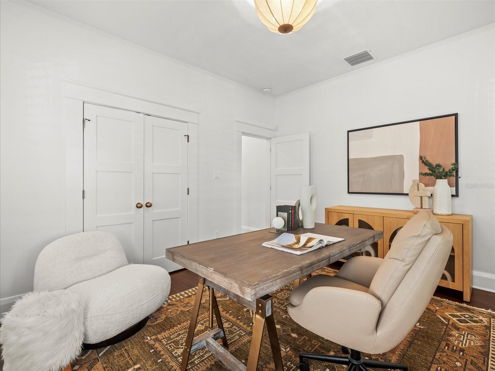 803 S PACKWOOD AVE, TAMPA, FL, 33606