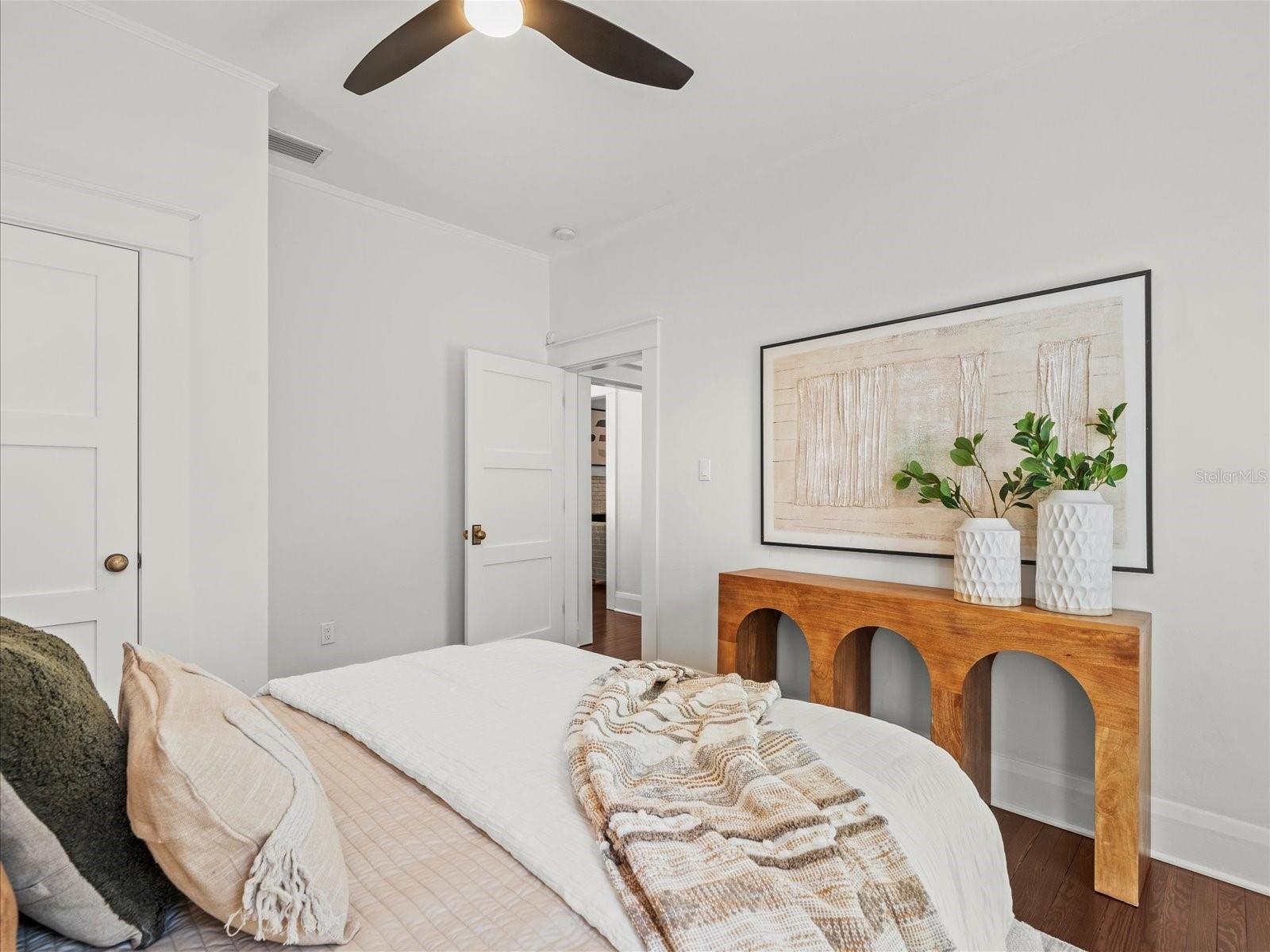 803 S PACKWOOD AVE, TAMPA, FL, 33606