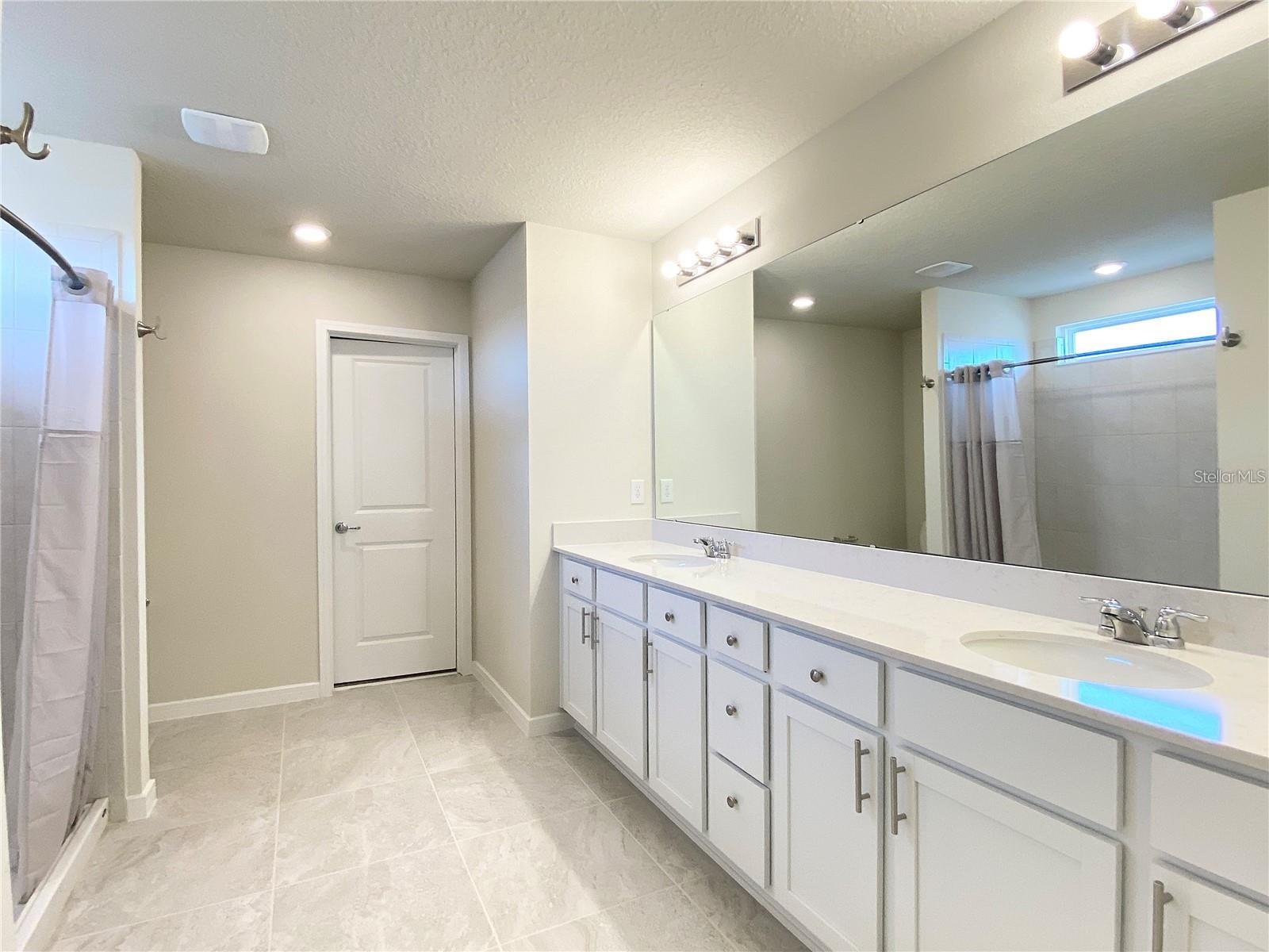 5256 ROYAL POINT AVE, KISSIMMEE, FL, 34746