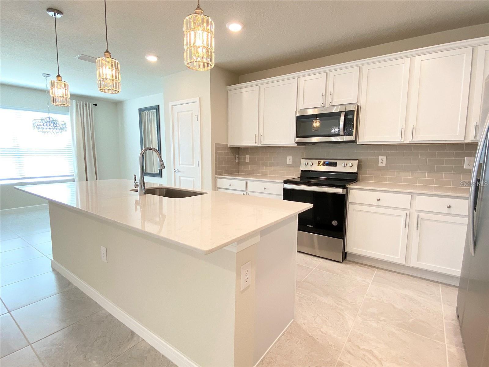 5256 ROYAL POINT AVE, KISSIMMEE, FL, 34746