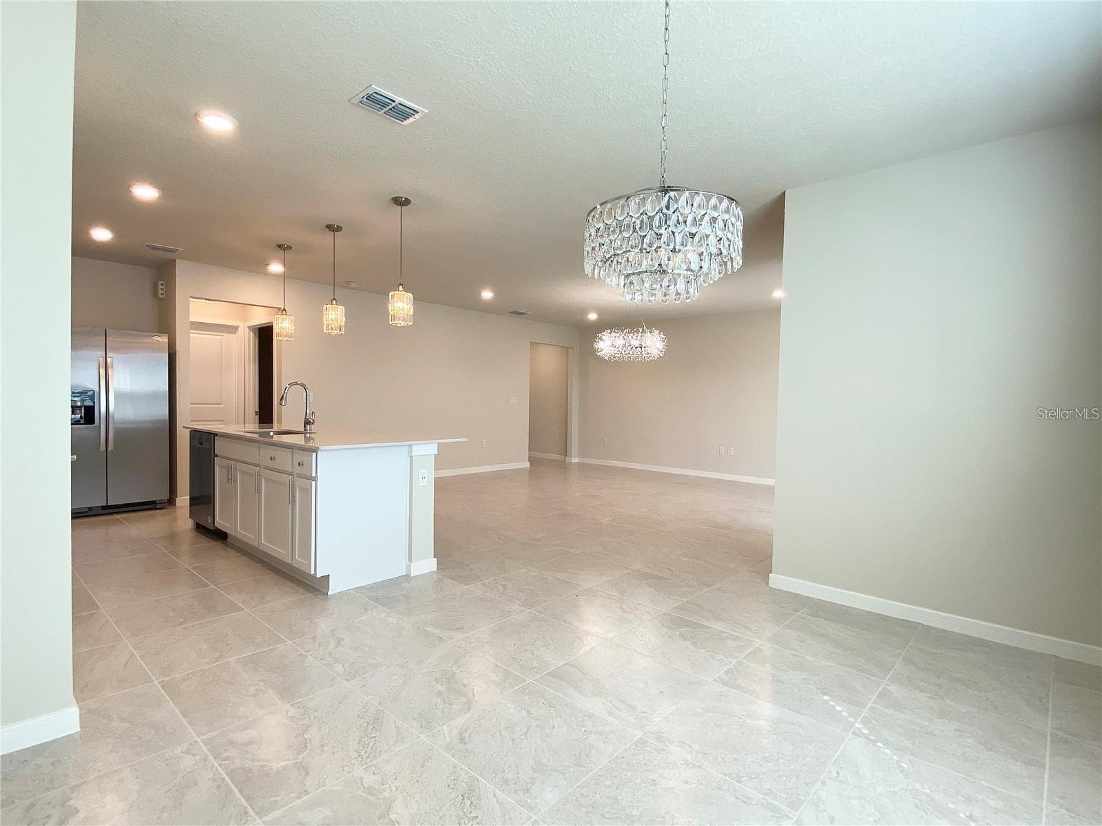 5256 ROYAL POINT AVE, KISSIMMEE, FL, 34746