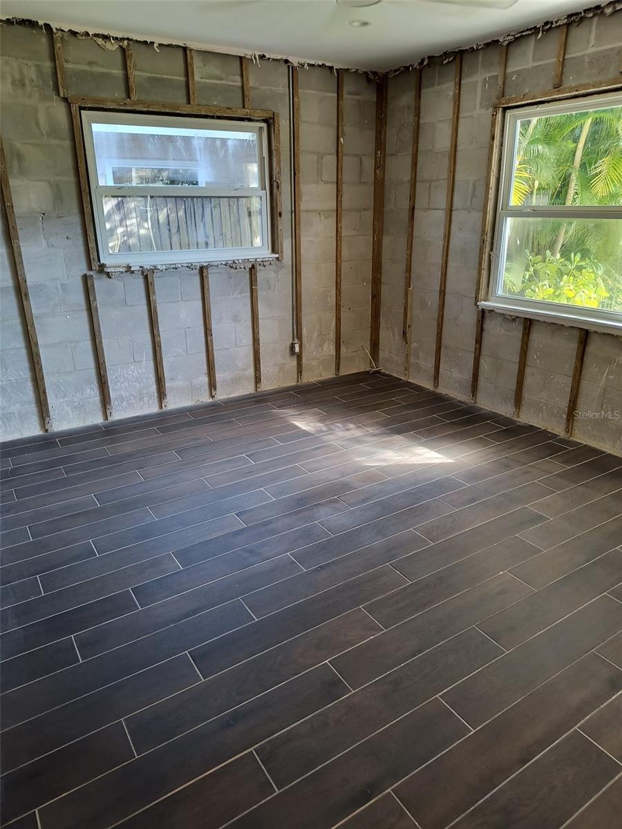 4210 CARSON ST NE, ST PETERSBURG, FL, 33703