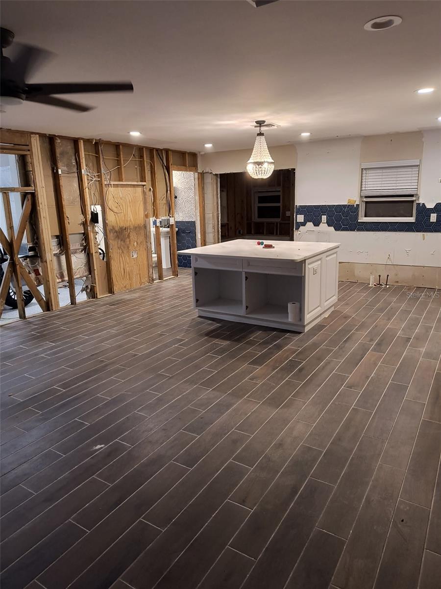 4210 CARSON ST NE, ST PETERSBURG, FL, 33703