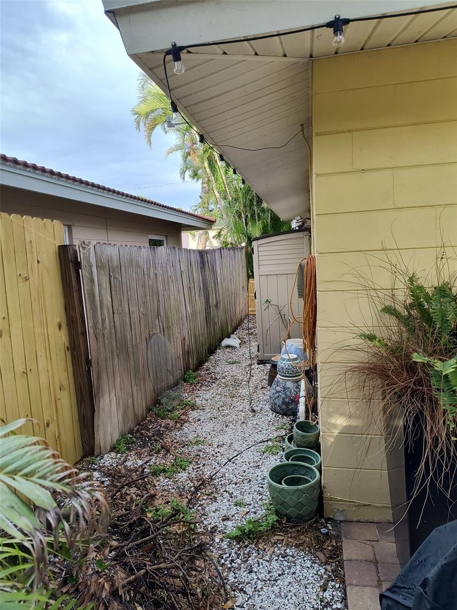 4210 CARSON ST NE, ST PETERSBURG, FL, 33703