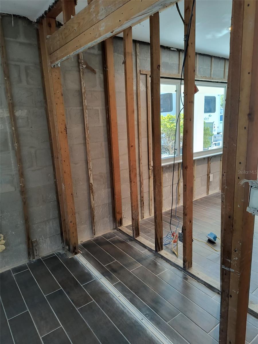 4210 CARSON ST NE, ST PETERSBURG, FL, 33703