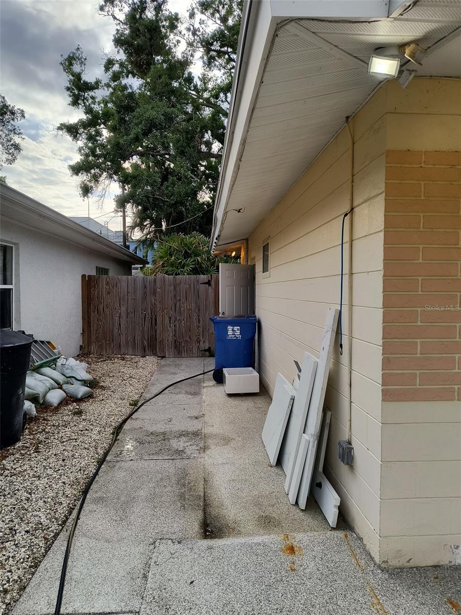 4210 CARSON ST NE, ST PETERSBURG, FL, 33703