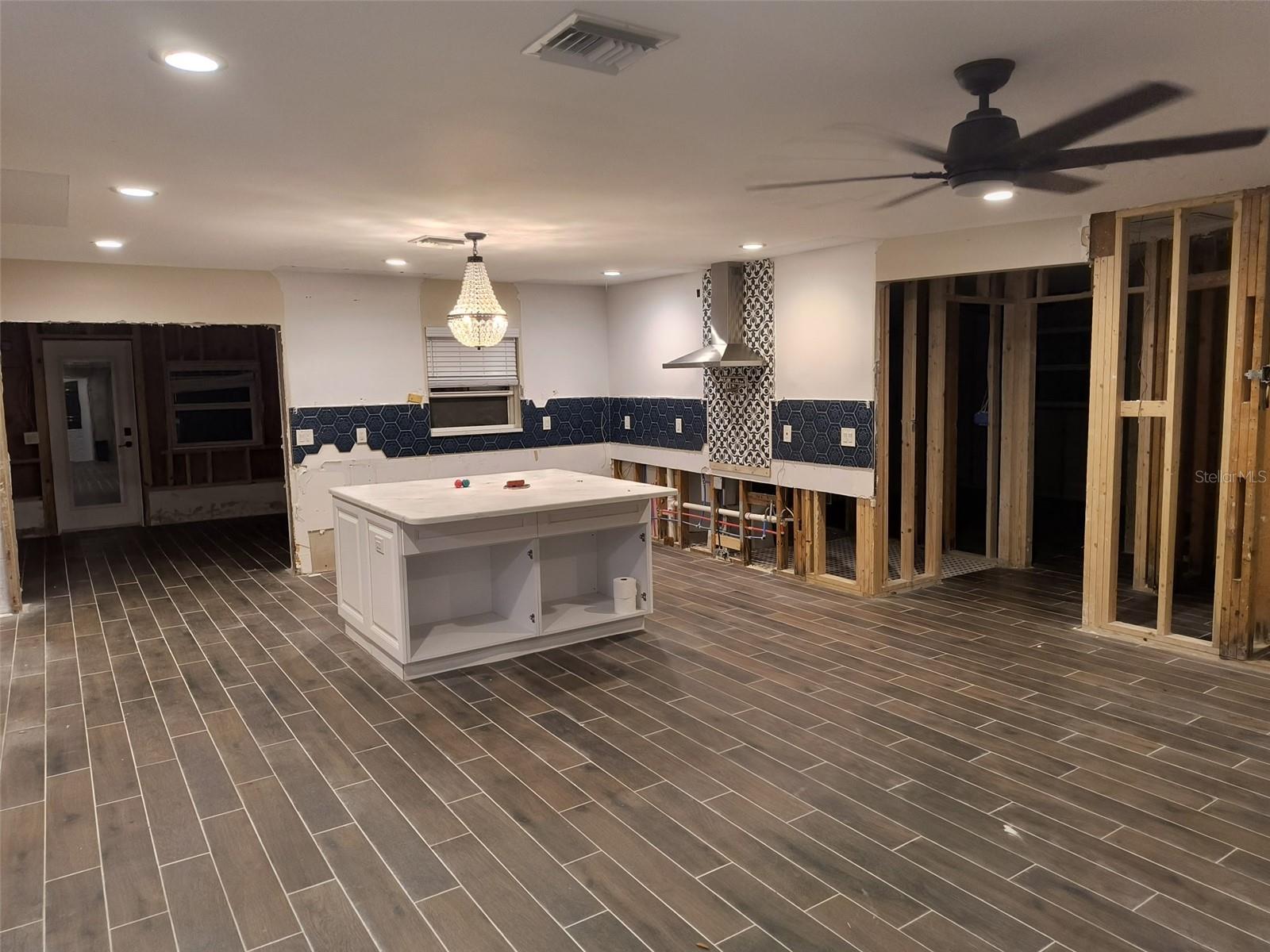 4210 CARSON ST NE, ST PETERSBURG, FL, 33703