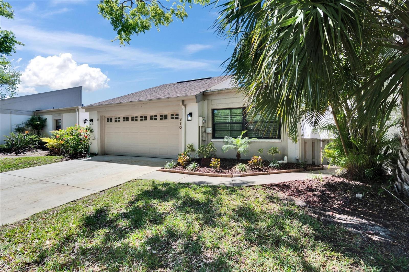 370 S WOODLANDS DR, OLDSMAR, FL, 34677