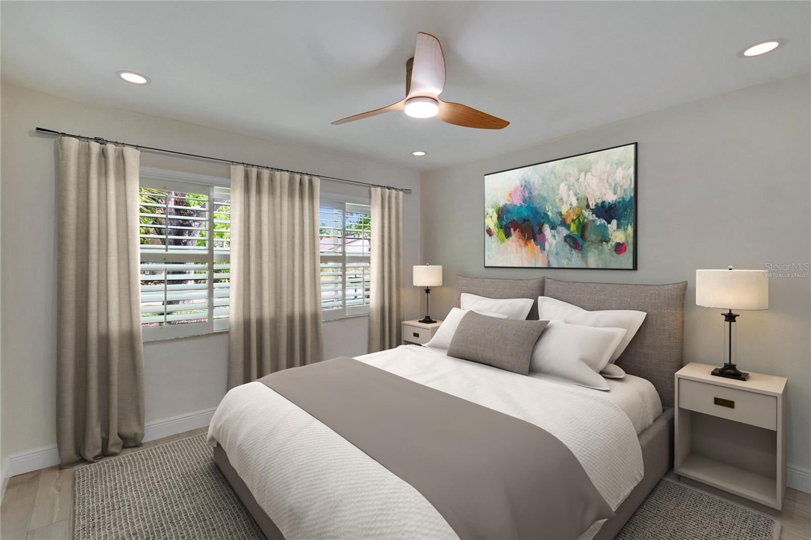 370 S WOODLANDS DR, OLDSMAR, FL, 34677