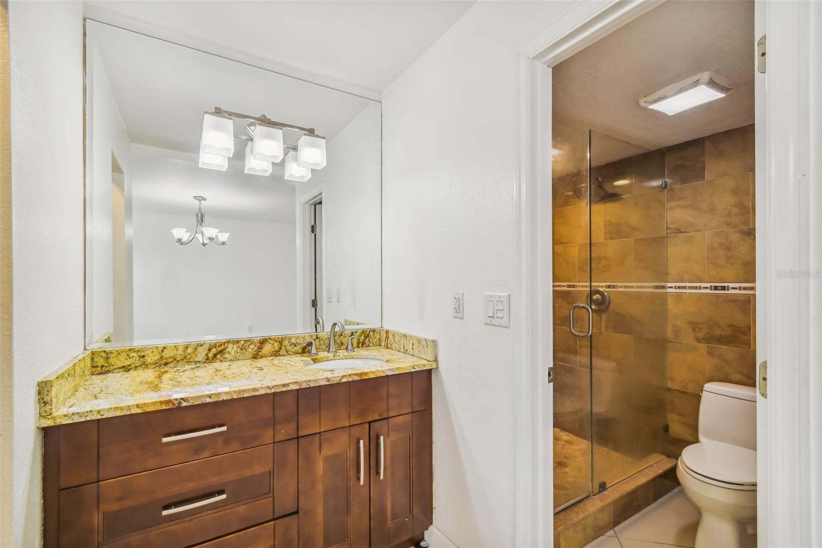 7512 DOLONITA DR #7512, TAMPA, FL, 33615