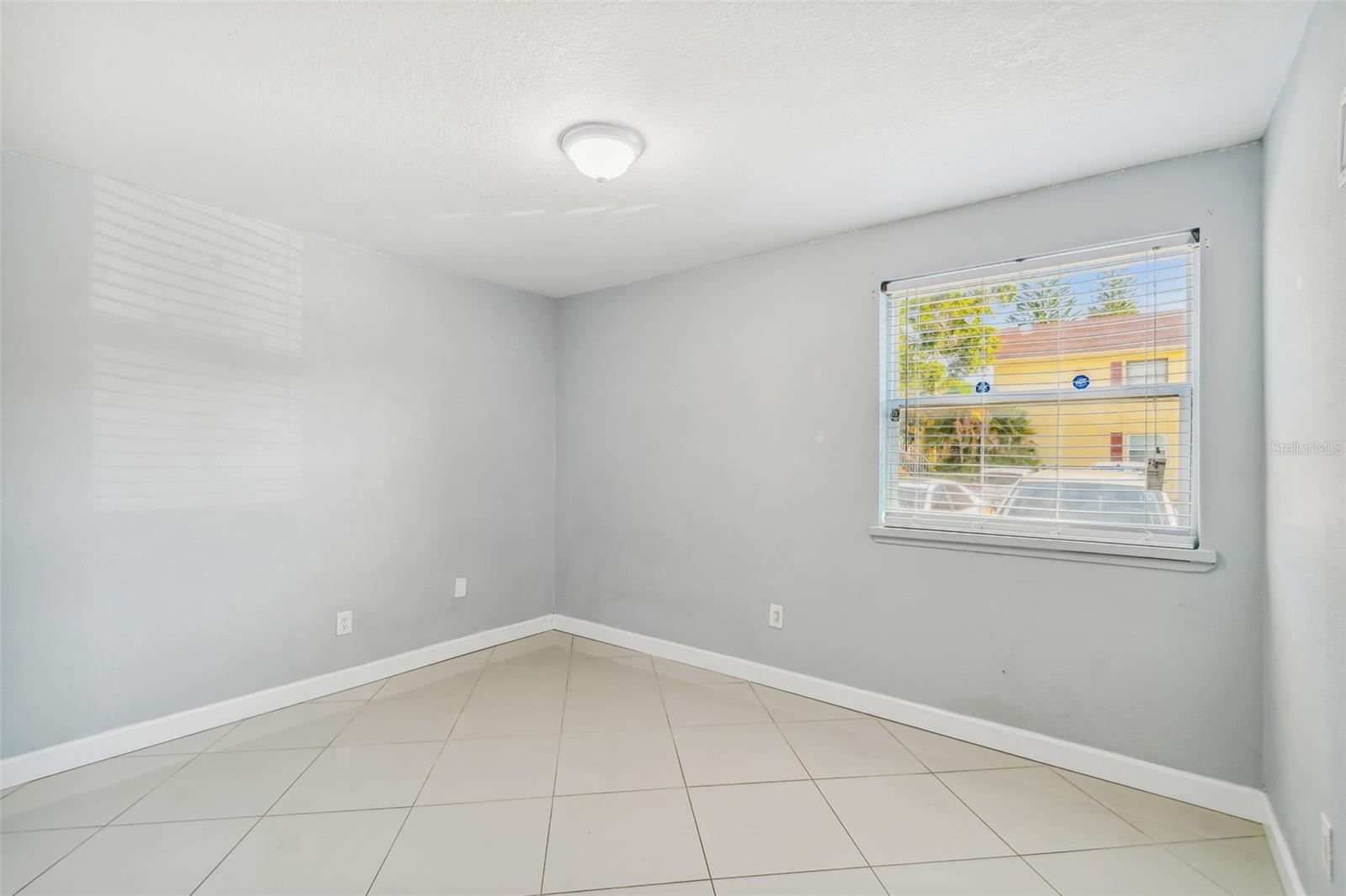 7512 DOLONITA DR #7512, TAMPA, FL, 33615