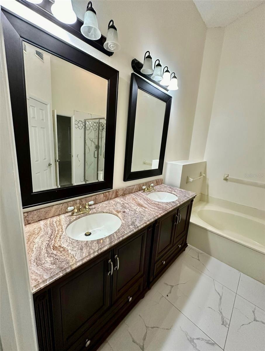 12526 RINGWOOD AVE, ORLANDO, FL, 32837