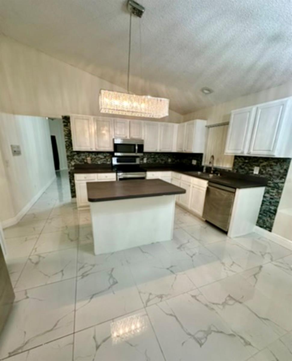 12526 RINGWOOD AVE, ORLANDO, FL, 32837
