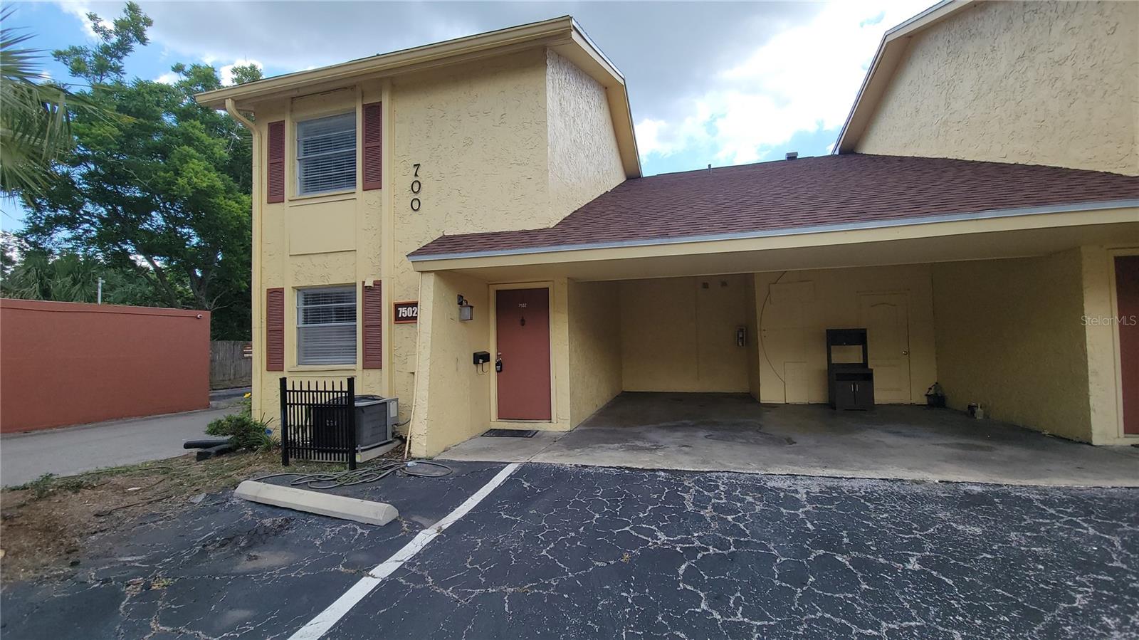 7502 BOLANOS CT, TAMPA, FL, 33615