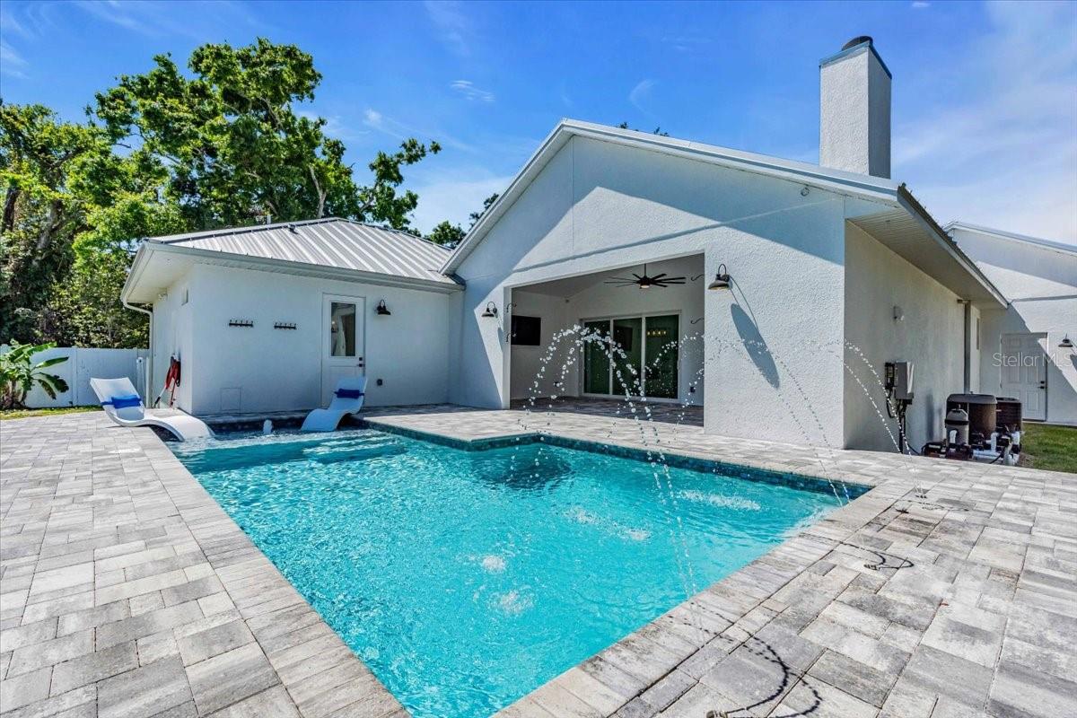 3925 BELL AVE, SARASOTA, FL, 34231