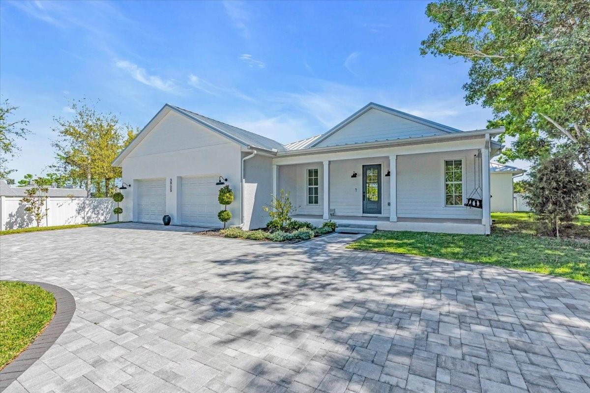3925 BELL AVE, SARASOTA, FL, 34231