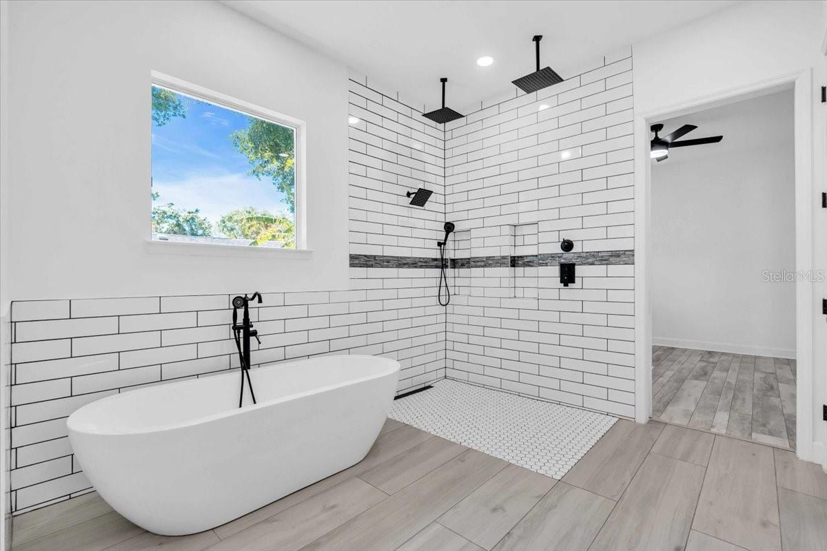 3925 BELL AVE, SARASOTA, FL, 34231