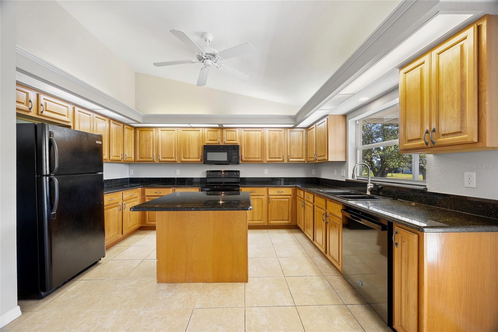 25373 DEEP CREEK BLVD, PUNTA GORDA, FL, 33983