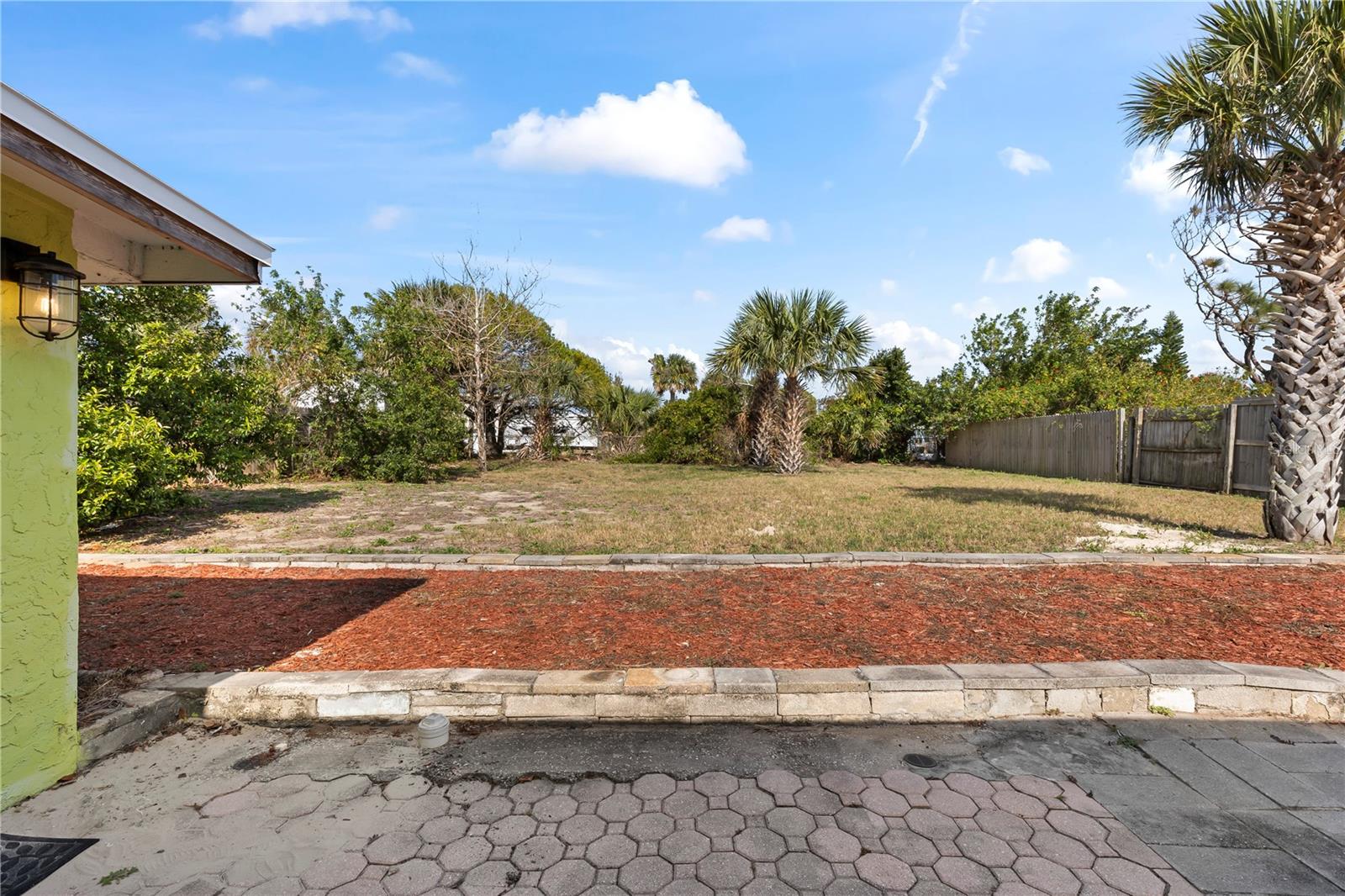 2711 DACH AVE, DAYTONA BEACH SHORES, FL, 32118