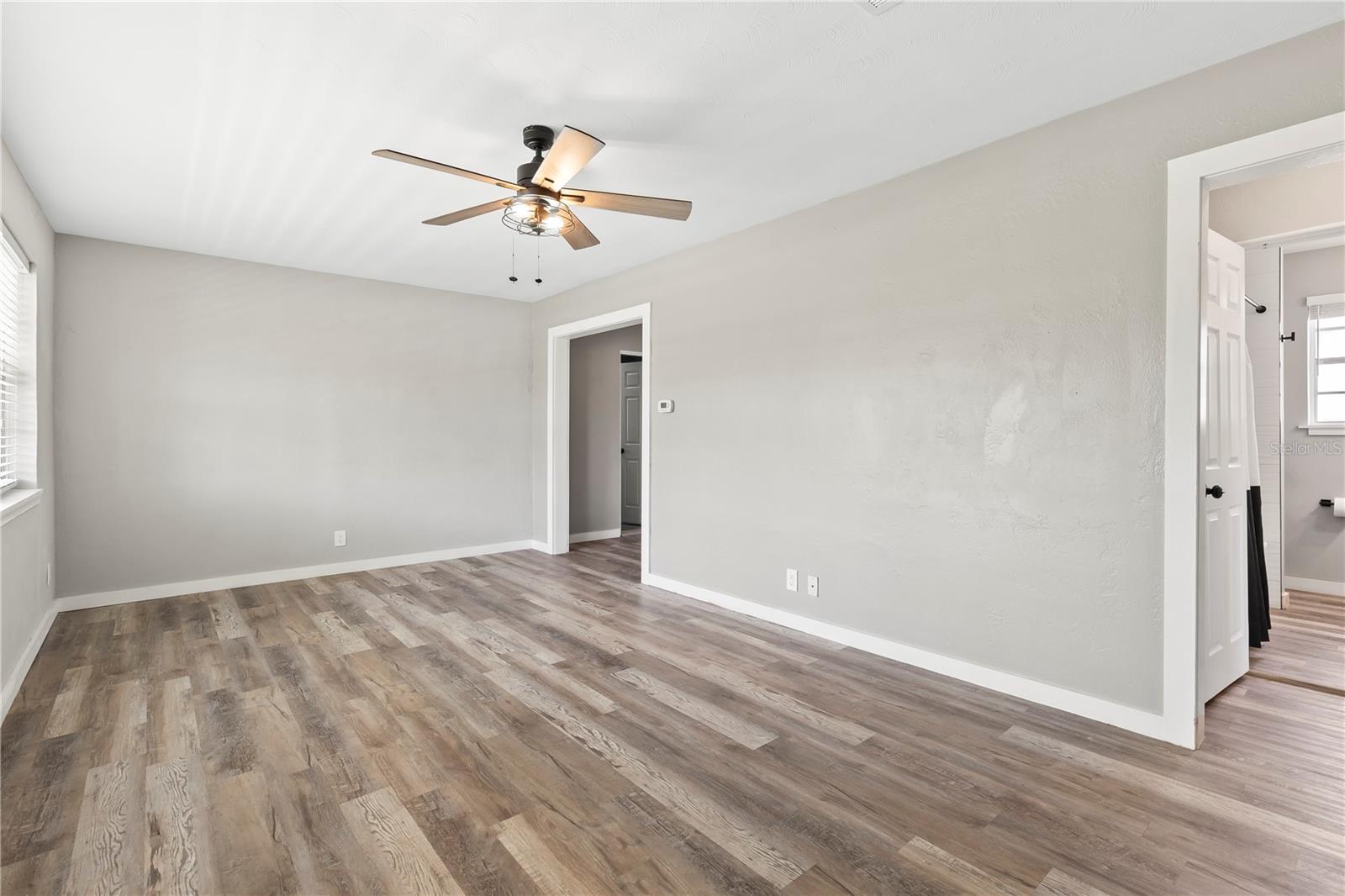 2711 DACH AVE, DAYTONA BEACH SHORES, FL, 32118
