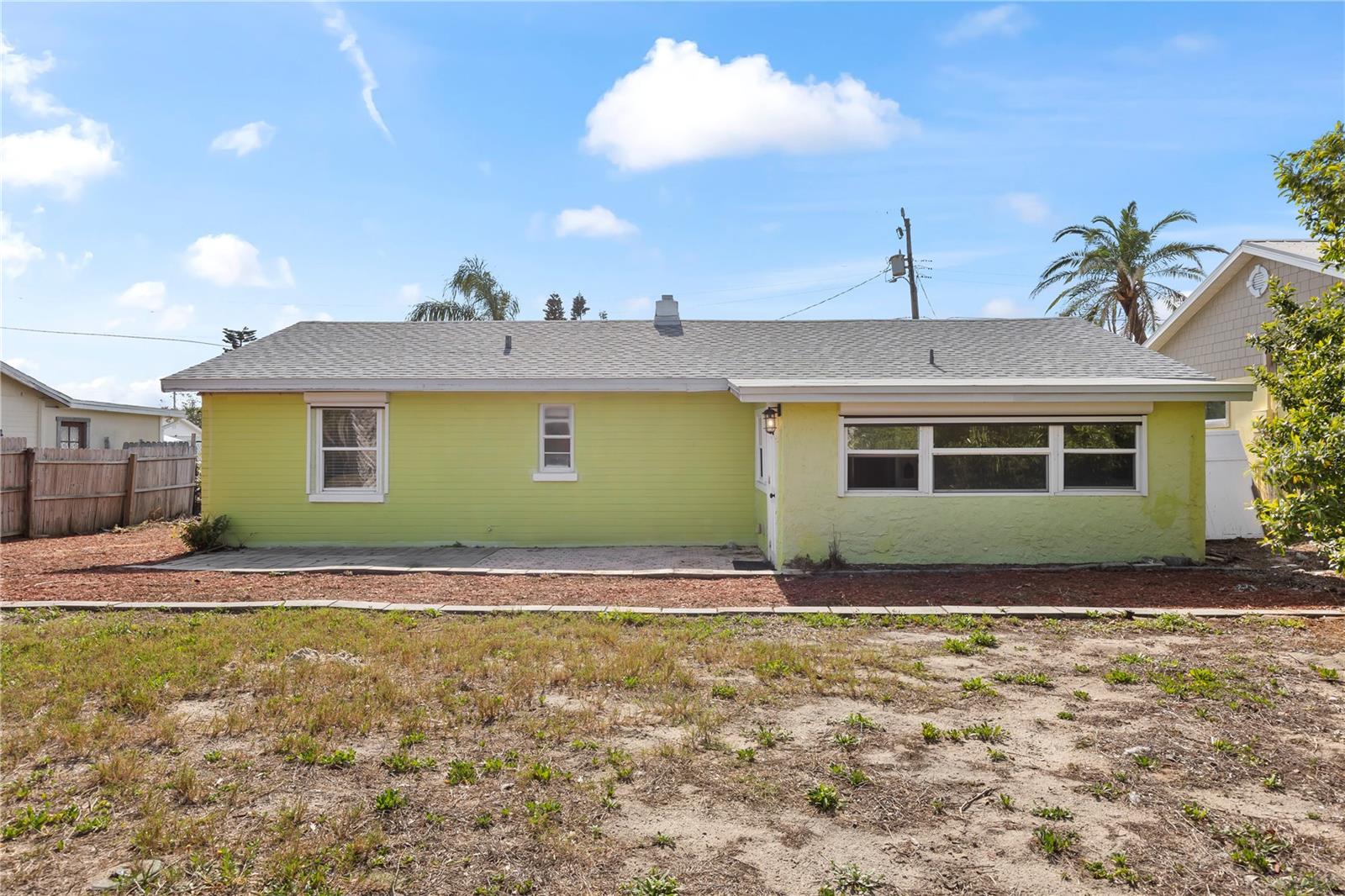 2711 DACH AVE, DAYTONA BEACH SHORES, FL, 32118