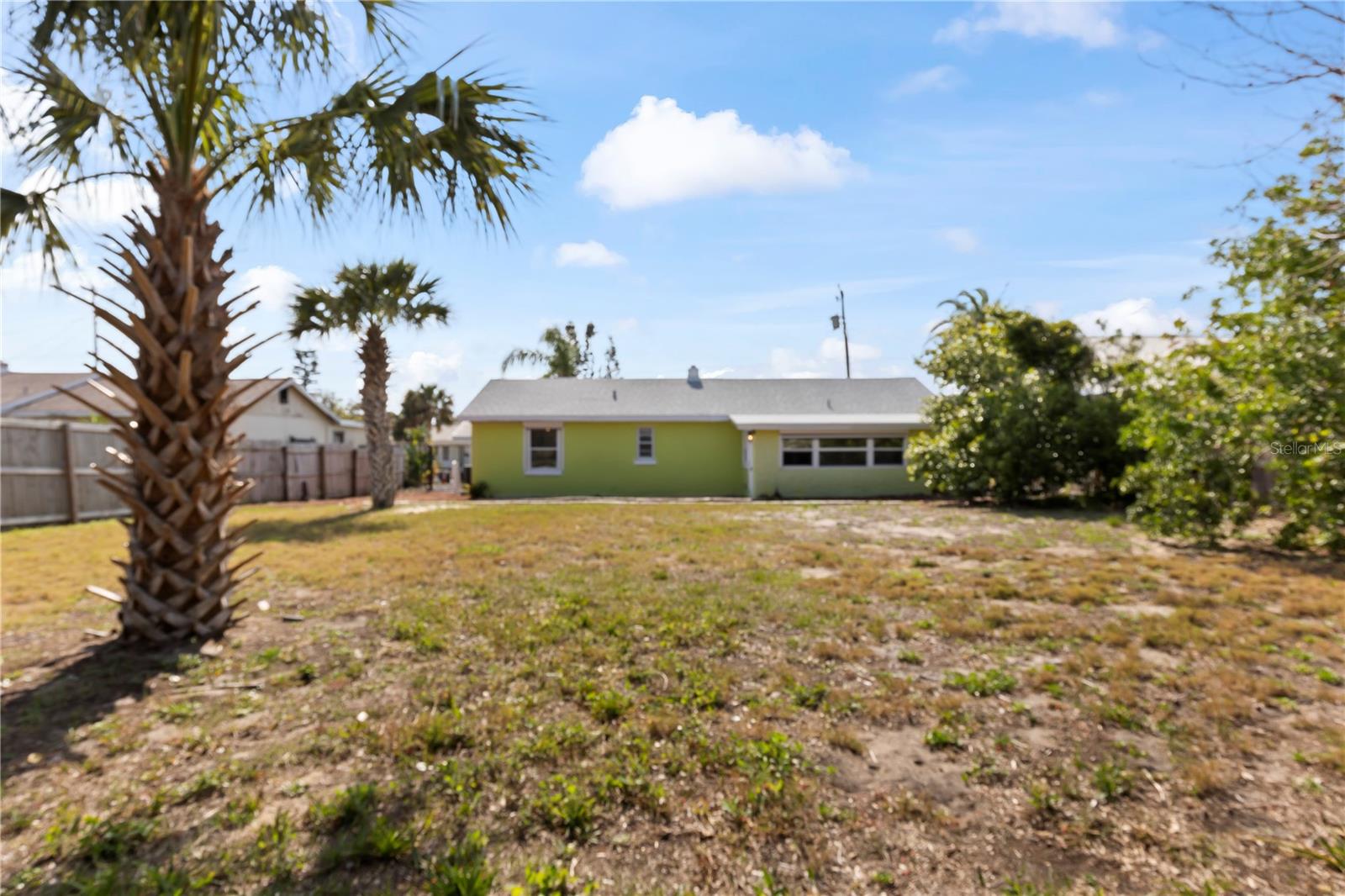 2711 DACH AVE, DAYTONA BEACH SHORES, FL, 32118