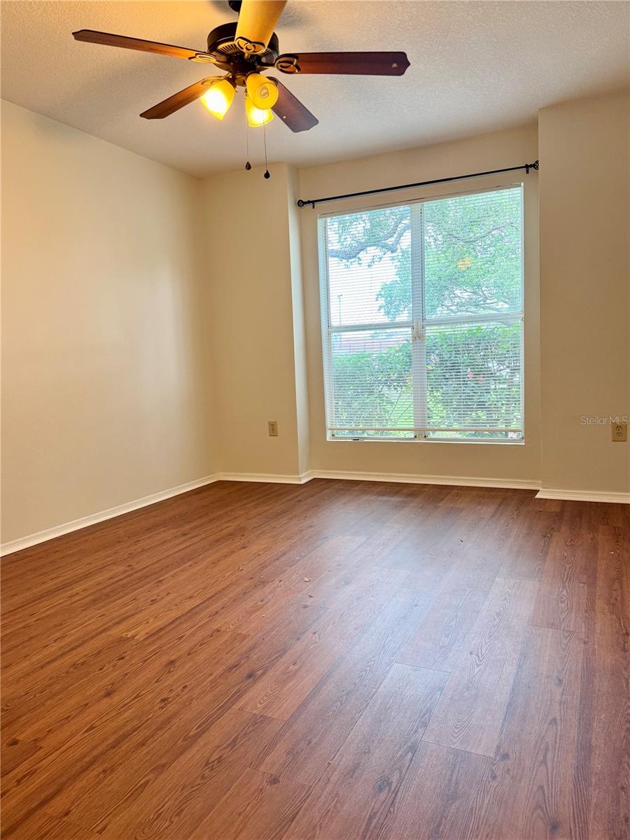 10122 WINSFORD OAK BLVD #401, TAMPA, FL, 33624