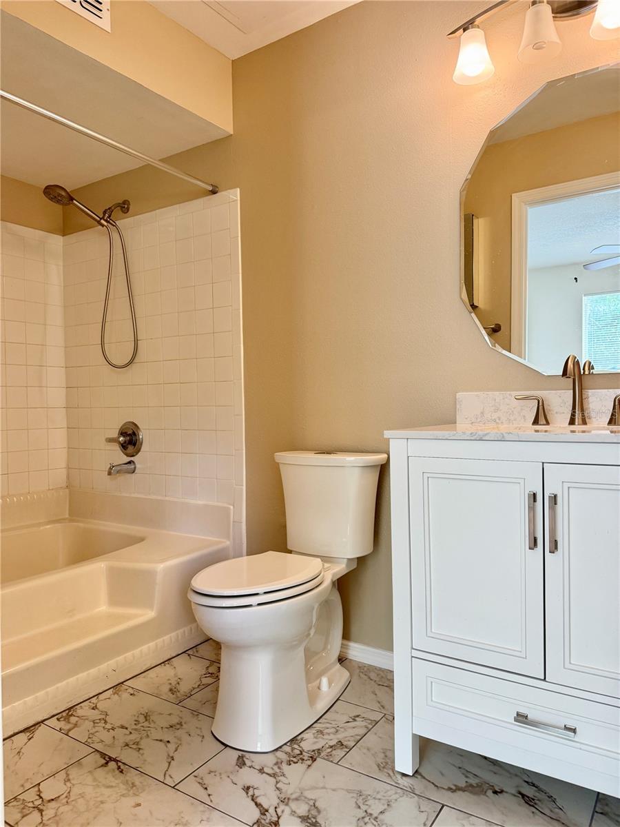 10122 WINSFORD OAK BLVD #401, TAMPA, FL, 33624