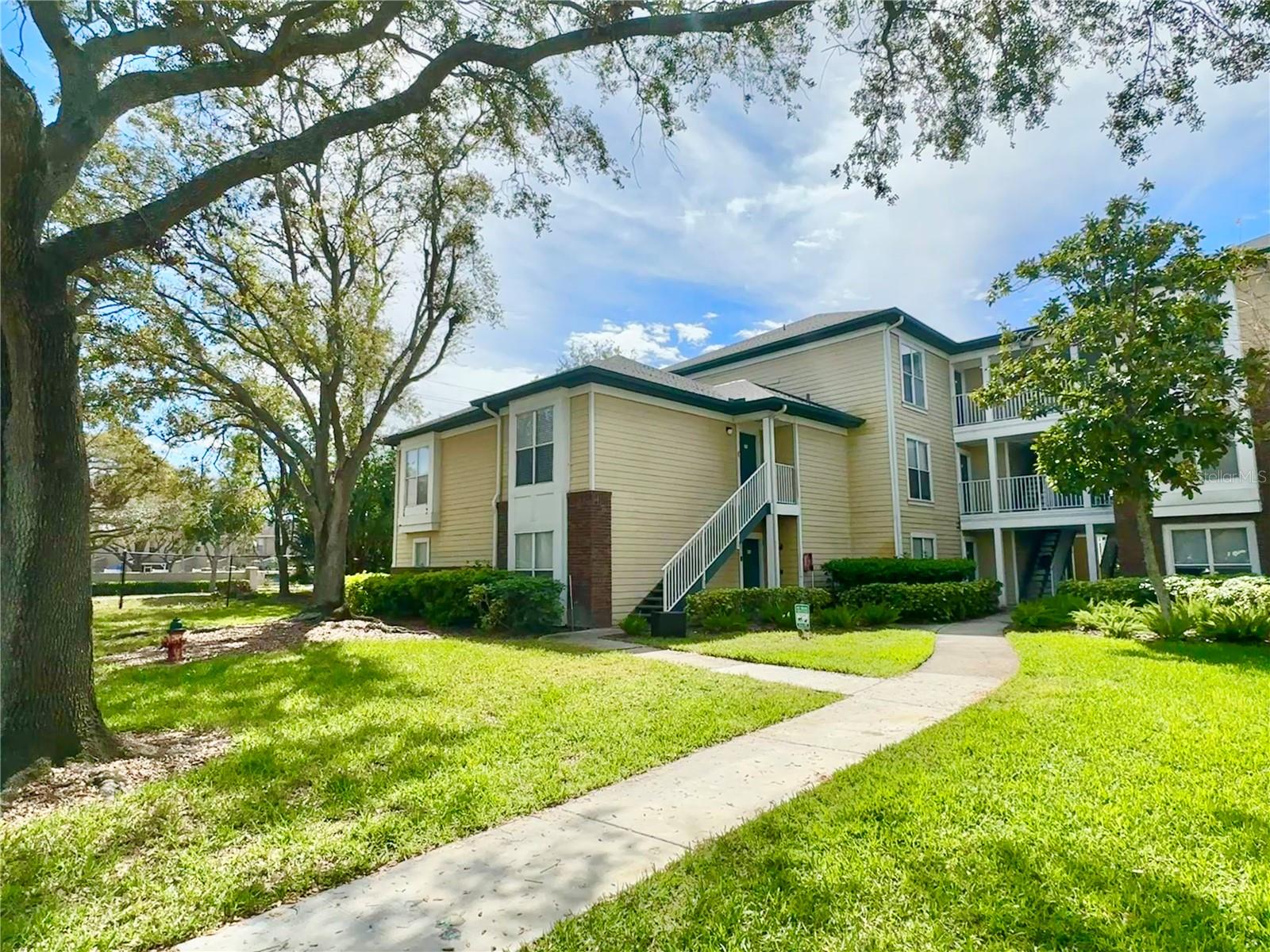 10122 WINSFORD OAK BLVD #401, TAMPA, FL, 33624