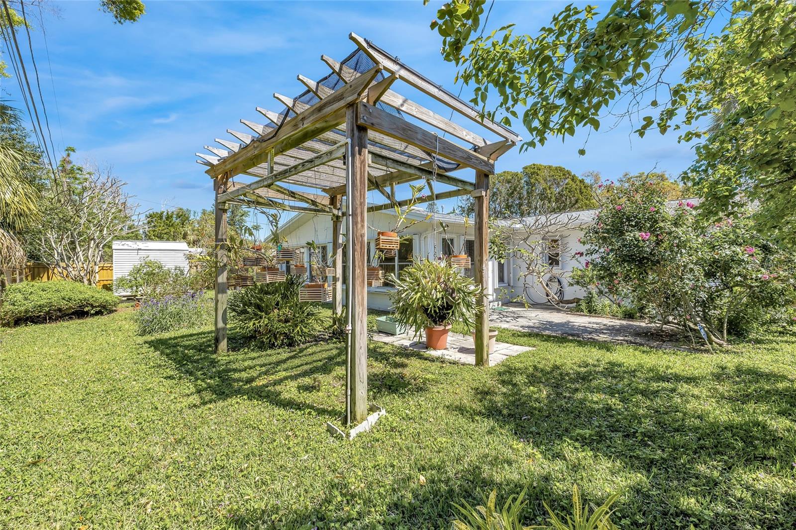 4227 PORPOISE DR SE, ST PETERSBURG, FL, 33705