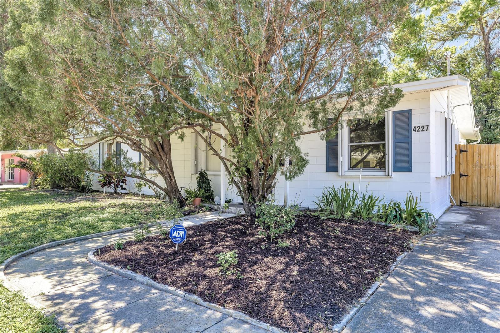 4227 PORPOISE DR SE, ST PETERSBURG, FL, 33705