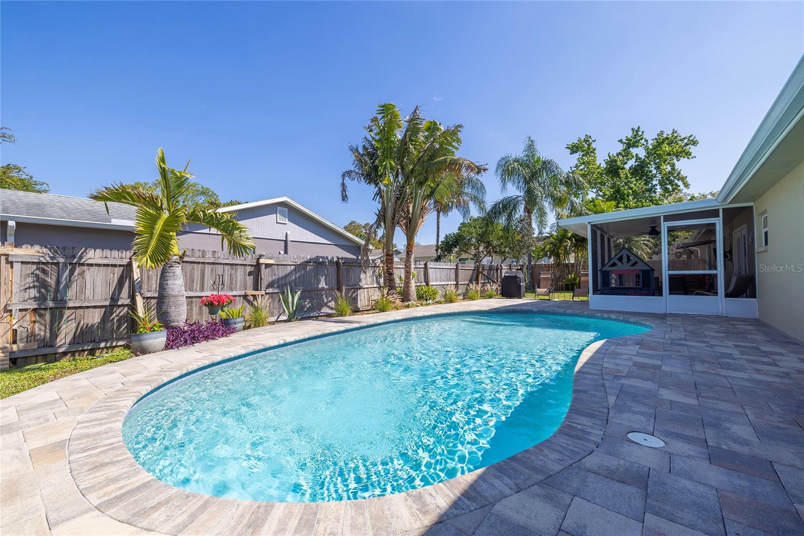 160 AVON DR, SAFETY HARBOR, FL, 34695