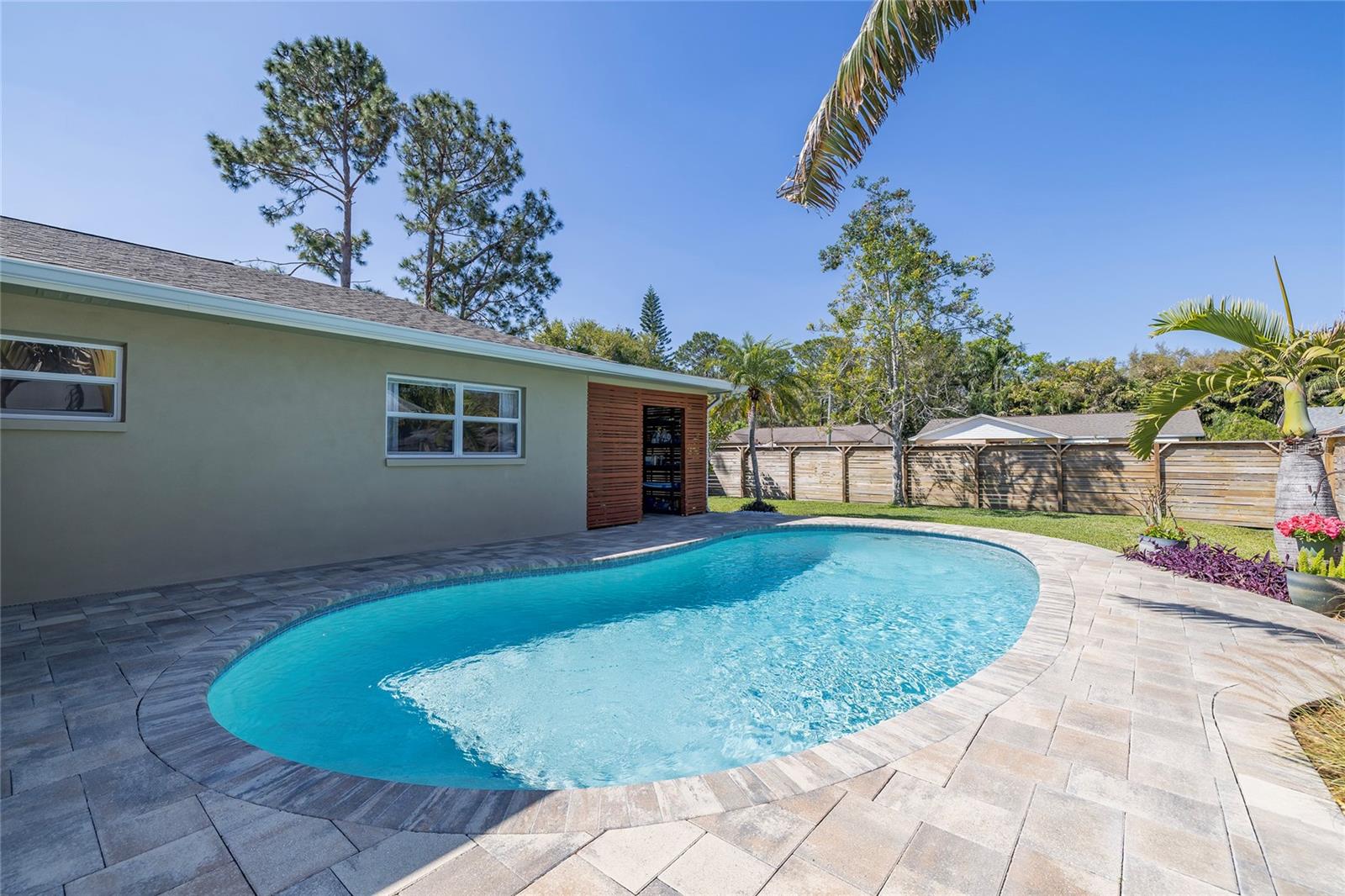 160 AVON DR, SAFETY HARBOR, FL, 34695
