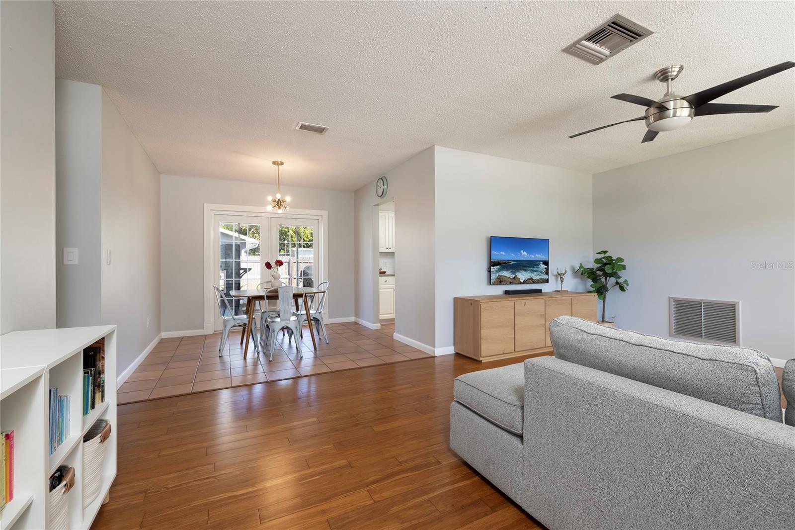 160 AVON DR, SAFETY HARBOR, FL, 34695
