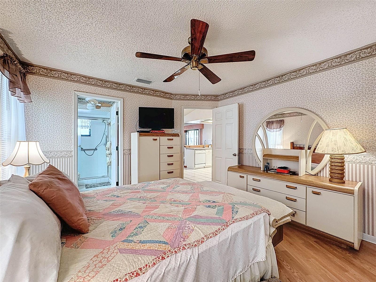 7215 121ST TER, LARGO, FL, 33773