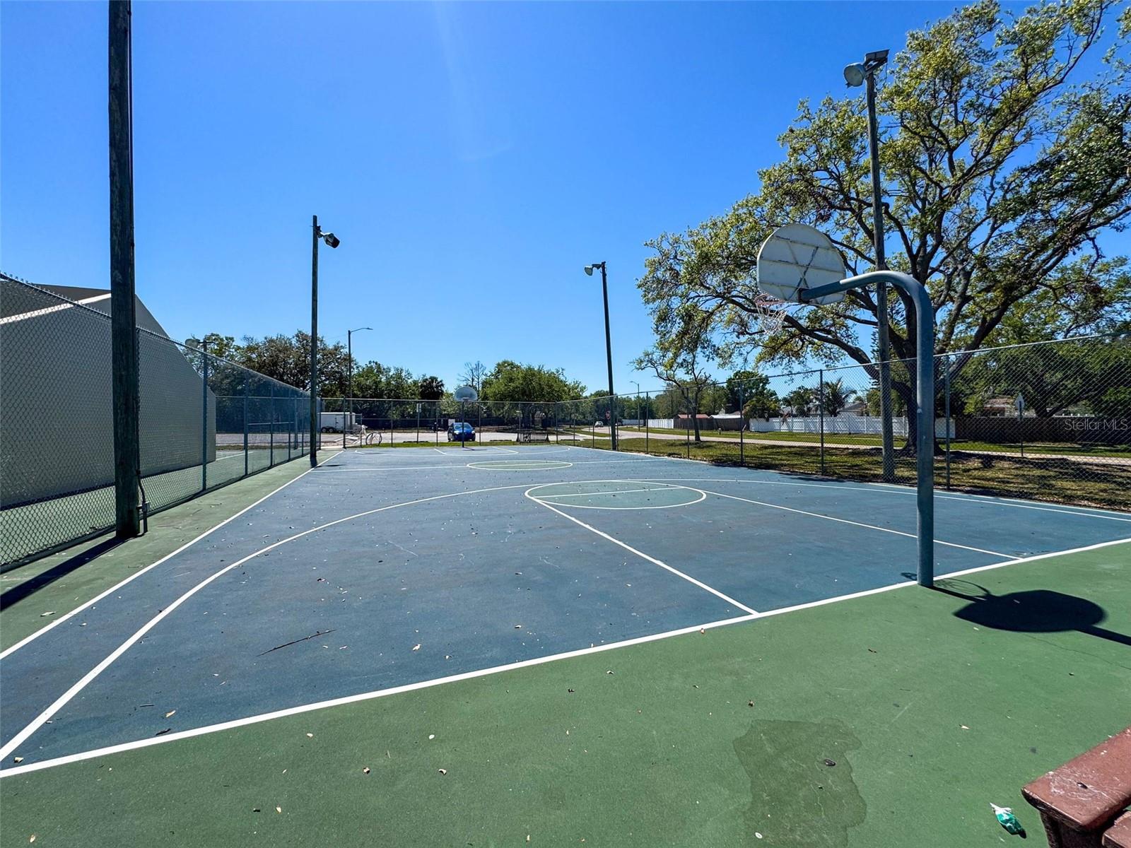 7215 121ST TER, LARGO, FL, 33773