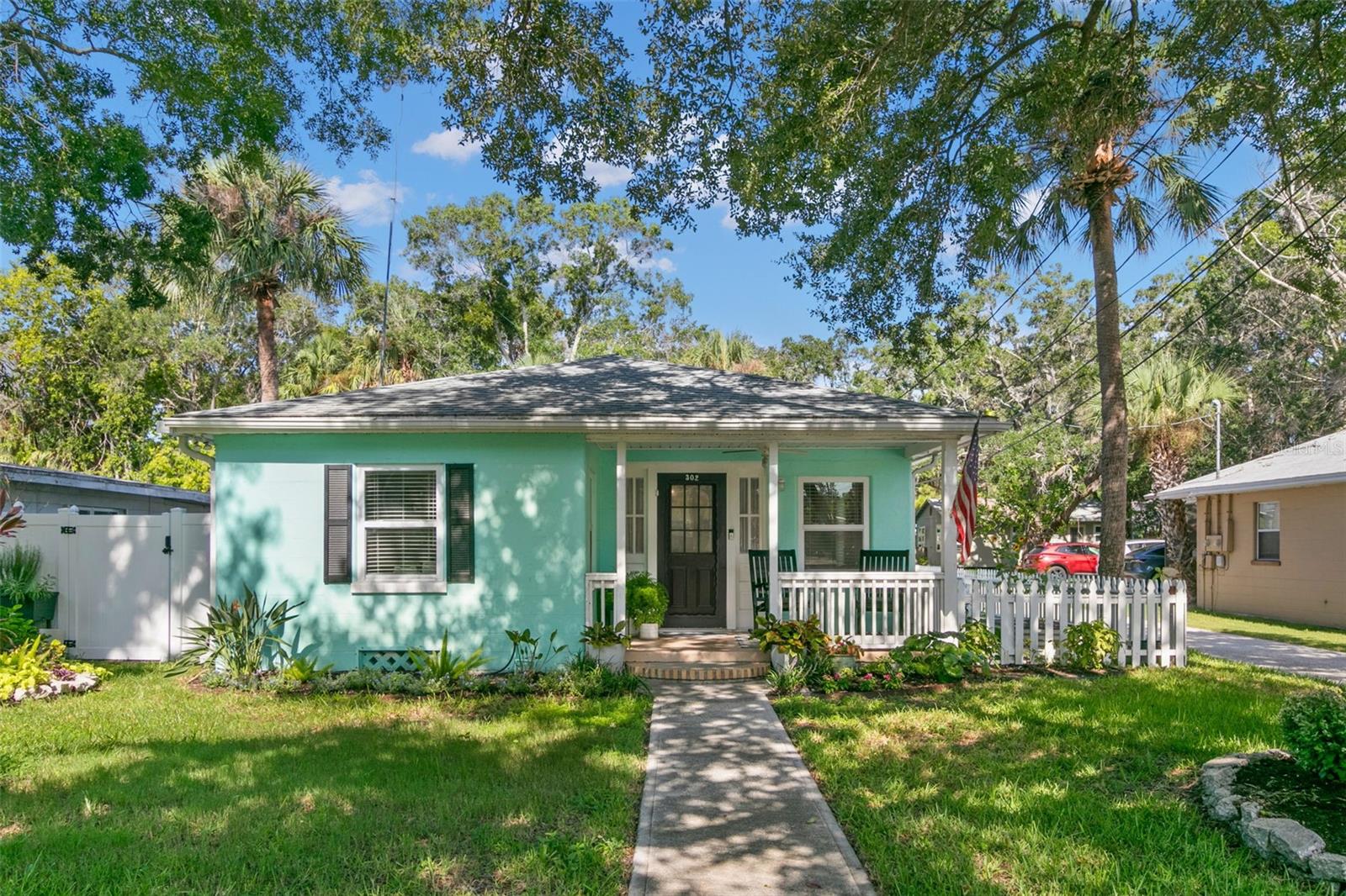 302 BANANA ST, TARPON SPRINGS, FL, 34689