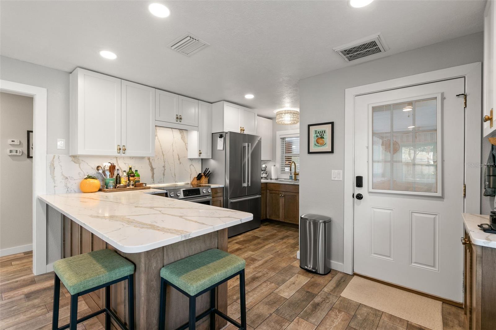 302 BANANA ST, TARPON SPRINGS, FL, 34689