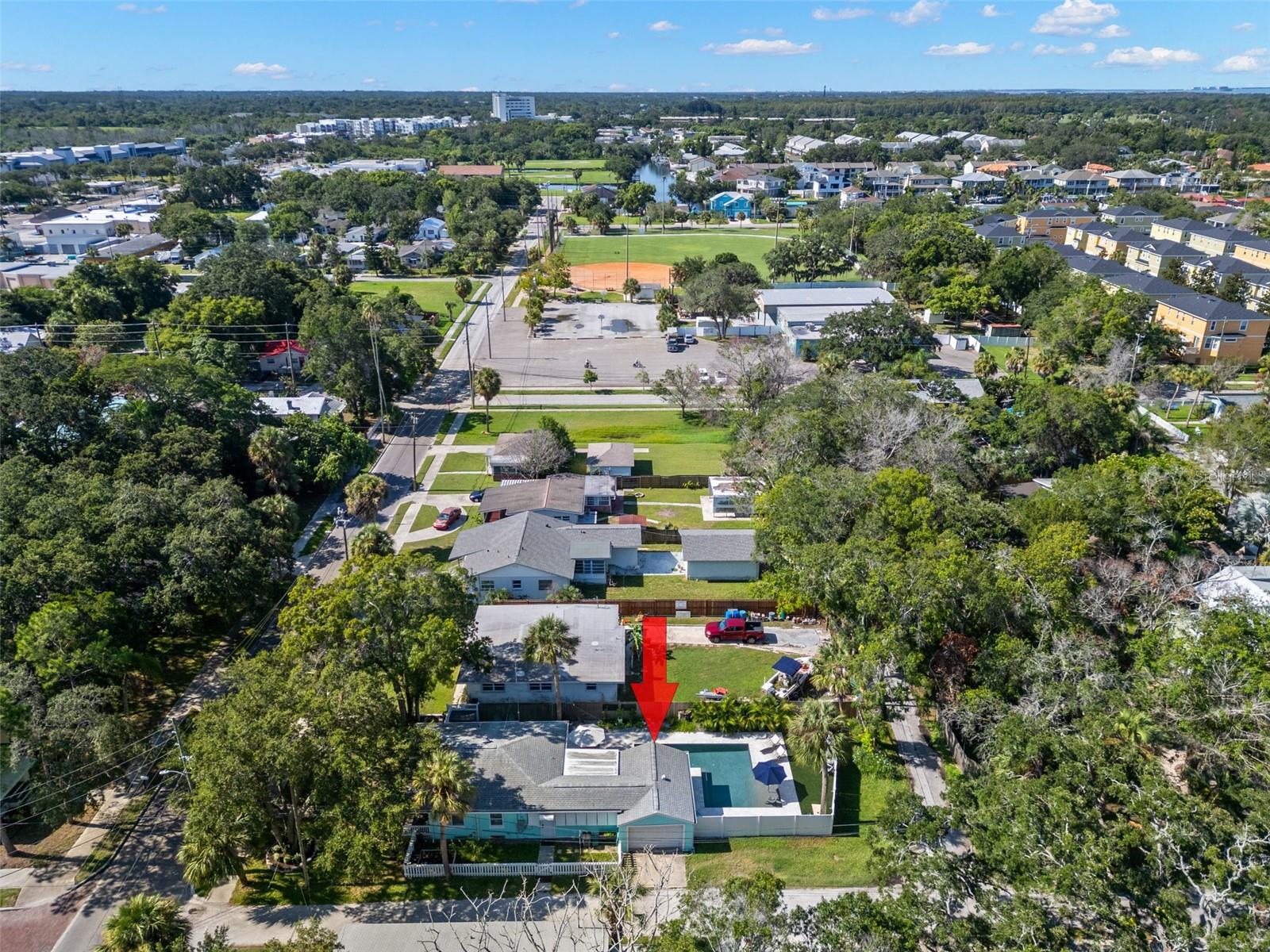 302 BANANA ST, TARPON SPRINGS, FL, 34689