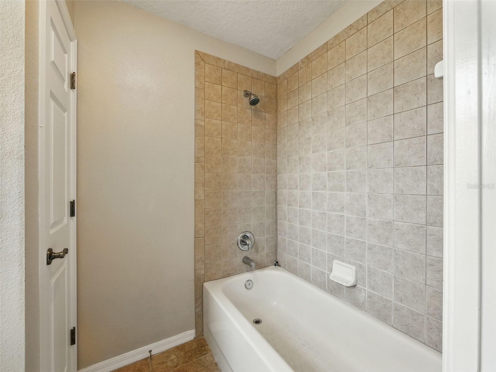 3234 CYPRESS GROVE DR, EUSTIS, FL, 32736