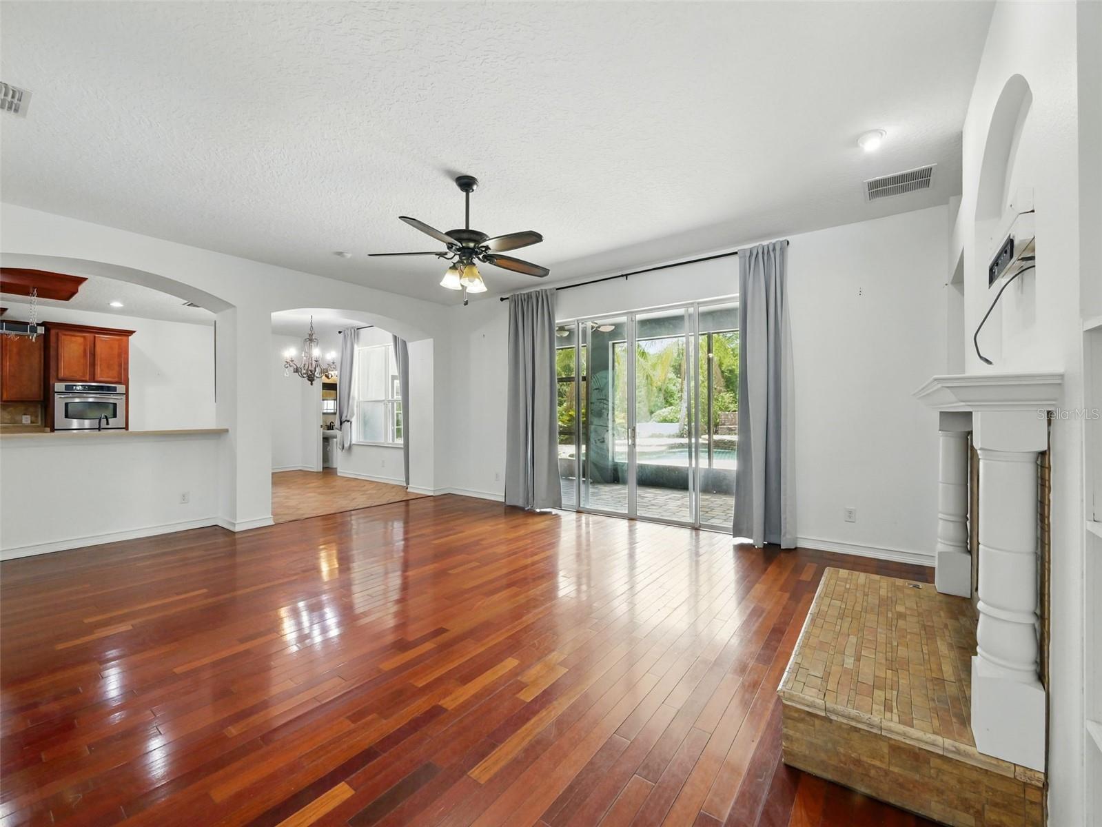 3234 CYPRESS GROVE DR, EUSTIS, FL, 32736