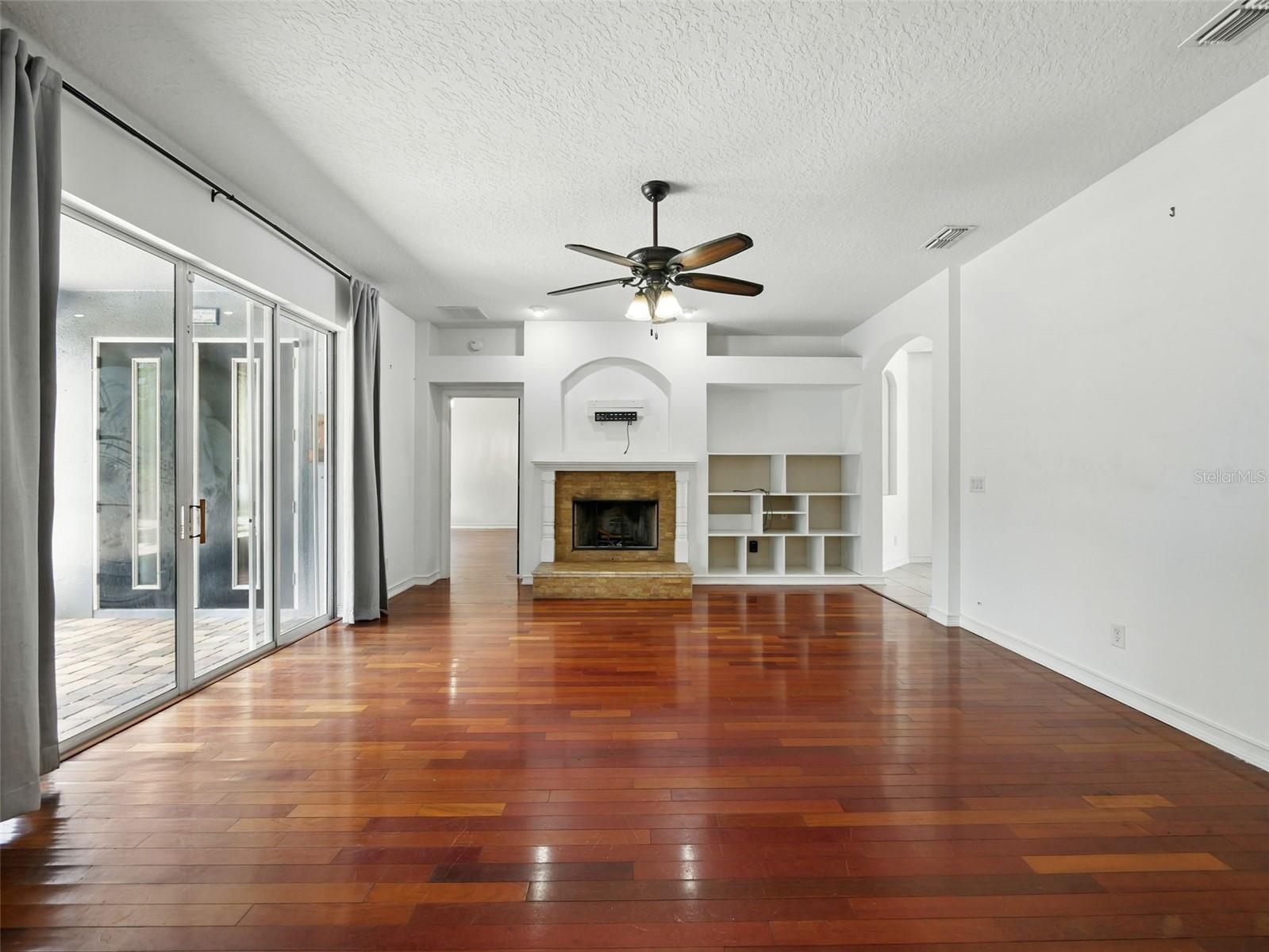 3234 CYPRESS GROVE DR, EUSTIS, FL, 32736