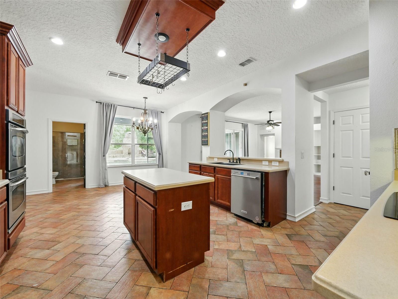 3234 CYPRESS GROVE DR, EUSTIS, FL, 32736